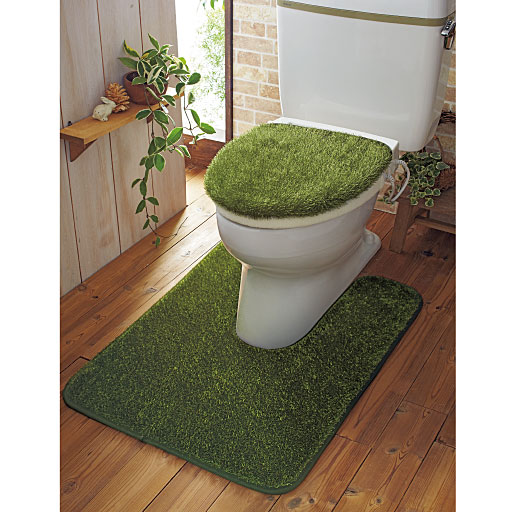 49%OFF芝生のようなトイレ用品(単品販売) ■カラー：グラスグリーン レッドブラウン ■サイズ：足元マット/M(幅60×縦55cm),フタカバー/特殊型と題した写真