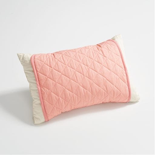 ＜セシール＞ 吸水冷感枕パッド(クールアーティスト) - セシール ■カラー：ピンク ■サイズ：キルトタイプ(58×47cm)