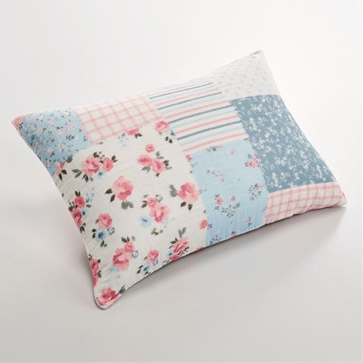 枕カバー(綿100%ダブルガーゼ・パッチワーク柄) - セシール ■カラー：ピンク ■サイズ：L(63×43cm)