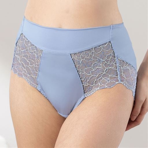 40%OFF【レディース】 大人のヒップを包み込むショーツ(トリンプ) - セシール ■カラー：サックスブルー ■サイズ：LL