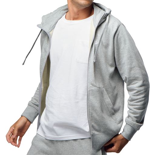 ナイキ ジップアップパーカ(NIKE)