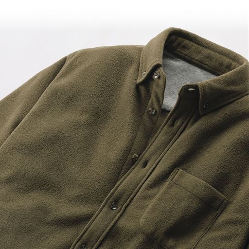 サステナブルなPET再生糸使用フリース素材のボタンダウンシャツ | ダークカーキ