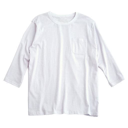 【ご注文が初めての方は送料無料】セシール定番の綿100%Tシャツ。空気の力で綿本来のポテンシャルを最大限に引き出すエアータンブラー加工で、今まで以上にやわらかさ / ふくらみ感をアップさせました。脇の