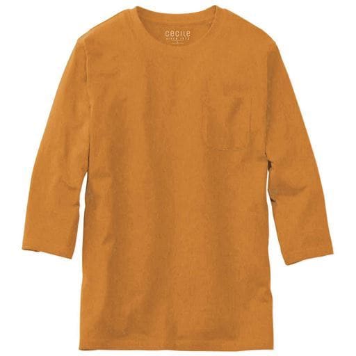 【ご注文が初めての方は送料無料】セシール定番の綿100%Tシャツ。空気の力で綿本来のポテンシャルを最大限に引き出すエアータンブラー加工で、今まで以上にやわらかさ / ふくらみ感をアップさせました。脇の