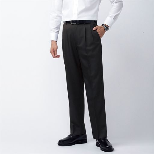 35%OFF【メンズ】 吸汗速乾・ウォッシャブル素材スラックス(ツータック)/パンツリサーチ該当商品 - セシール ■カラー：ブラック ■サイズ：76(股下76),82(股下67),82(股下70),97(股下76),100(股下73),100(股下76),105(股下76),110(股下76)