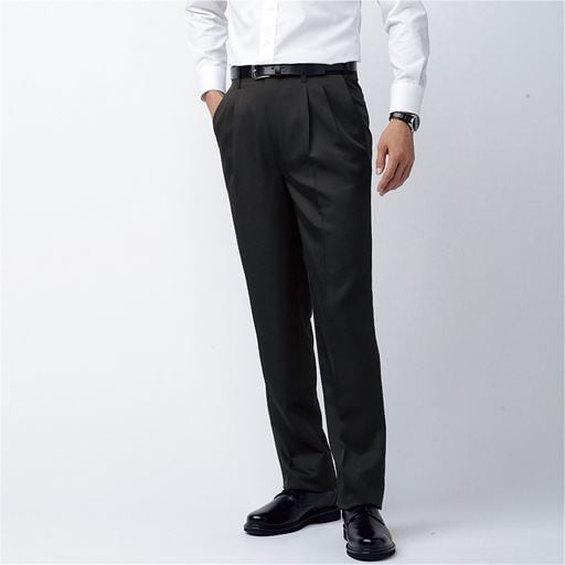 35%OFF【メンズ】 ウエスト調整仕様の吸汗速乾・ウォッシャブルスラックス(ツータック)/パンツリサーチ該当商品 ■カラー：ブラック ■サイズ：76(股下70),79(股下67),79(股下73),82(股下73),88(股下67),97(股下67),97(股下88)