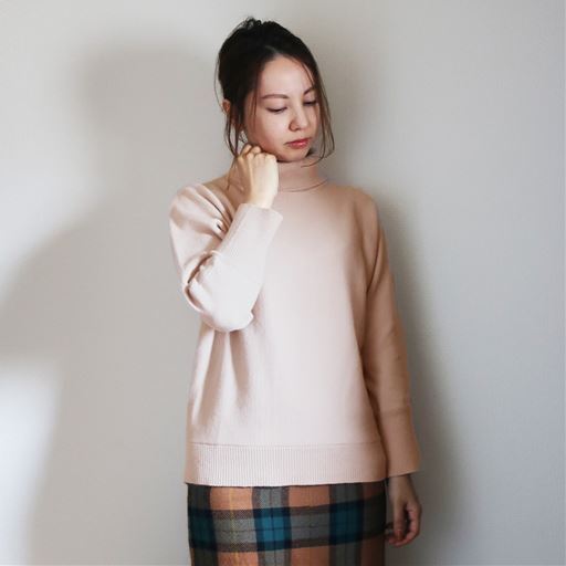 50%OFF【レディース】 オフタートルニット ■カラー：ベージュ ■サイズ：M
