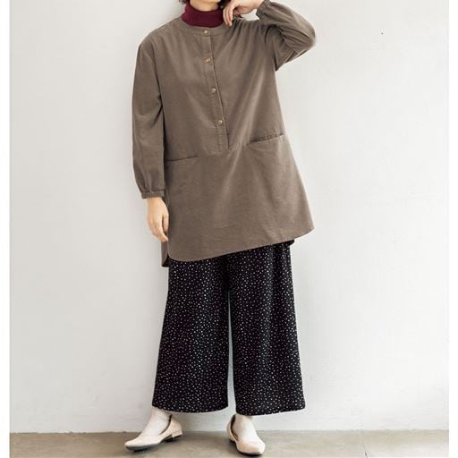 ＜セシール＞ 60%OFF【レディース】やわらかコーデュロイ切替ポケットチュニック(綿100%・洗濯機OK) ■カラー：グレイッシュブラウン ■サイズ：ML