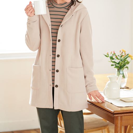 注目の商品 セシール 45 Off レディース大きいサイズ ぽっちゃりさんサイズ フリースパーカージャケット L 8l かいこみ