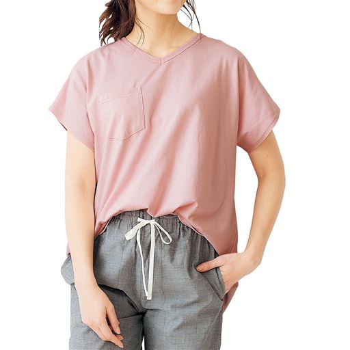 ゆるVネックTシャツ