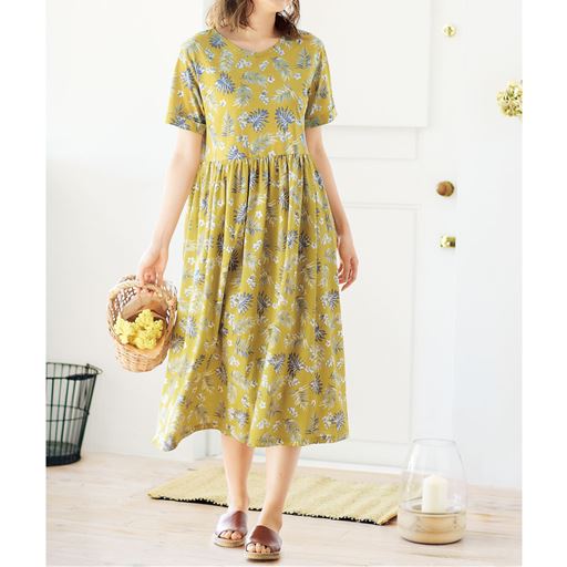 コットン100 のサマーロングワンピース 半袖 セシール Cecile