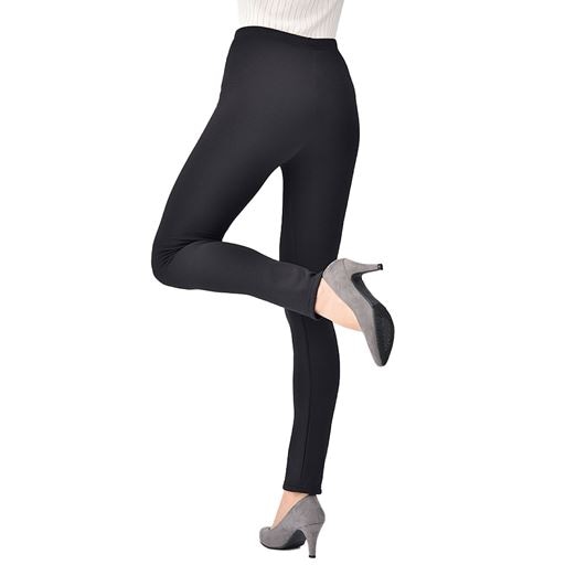 【レディース】 裏起毛で暖かレギンスパンツ - セシール ■カラー：ブラック ■サイズ：LL～3L(77～93),M～L(64～77)