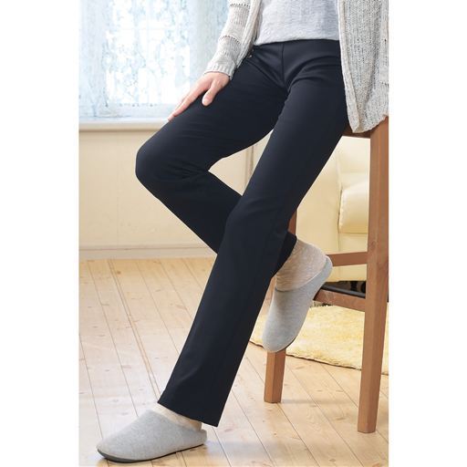 旭化成ベンベルグ混ムレにくい裏起毛パンツ