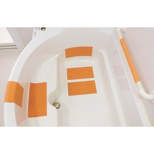 ＜セシール＞ 滑りにくいスーパー浴室シート(2枚入) - セシール ■カラー：オレンジ