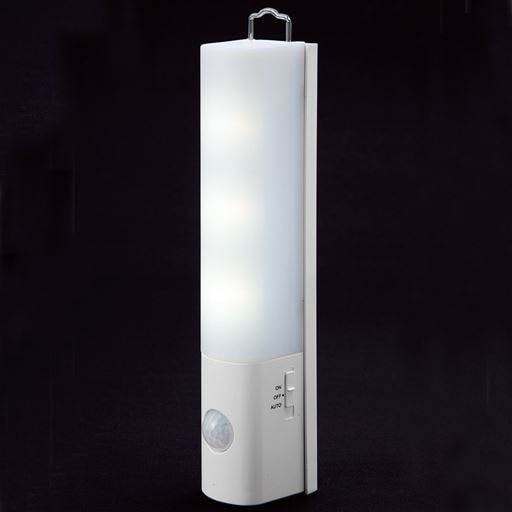 マグネット付LEDセンサーライト - セシール ■サイズ：A