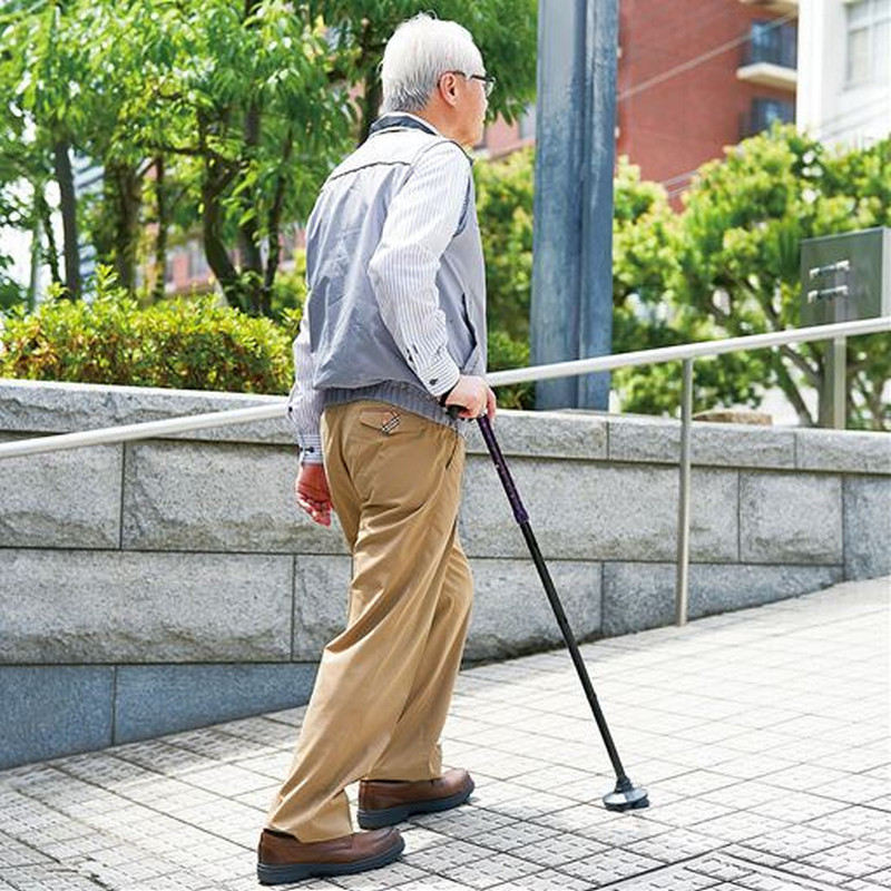 握りやすい4ポイントステッキ