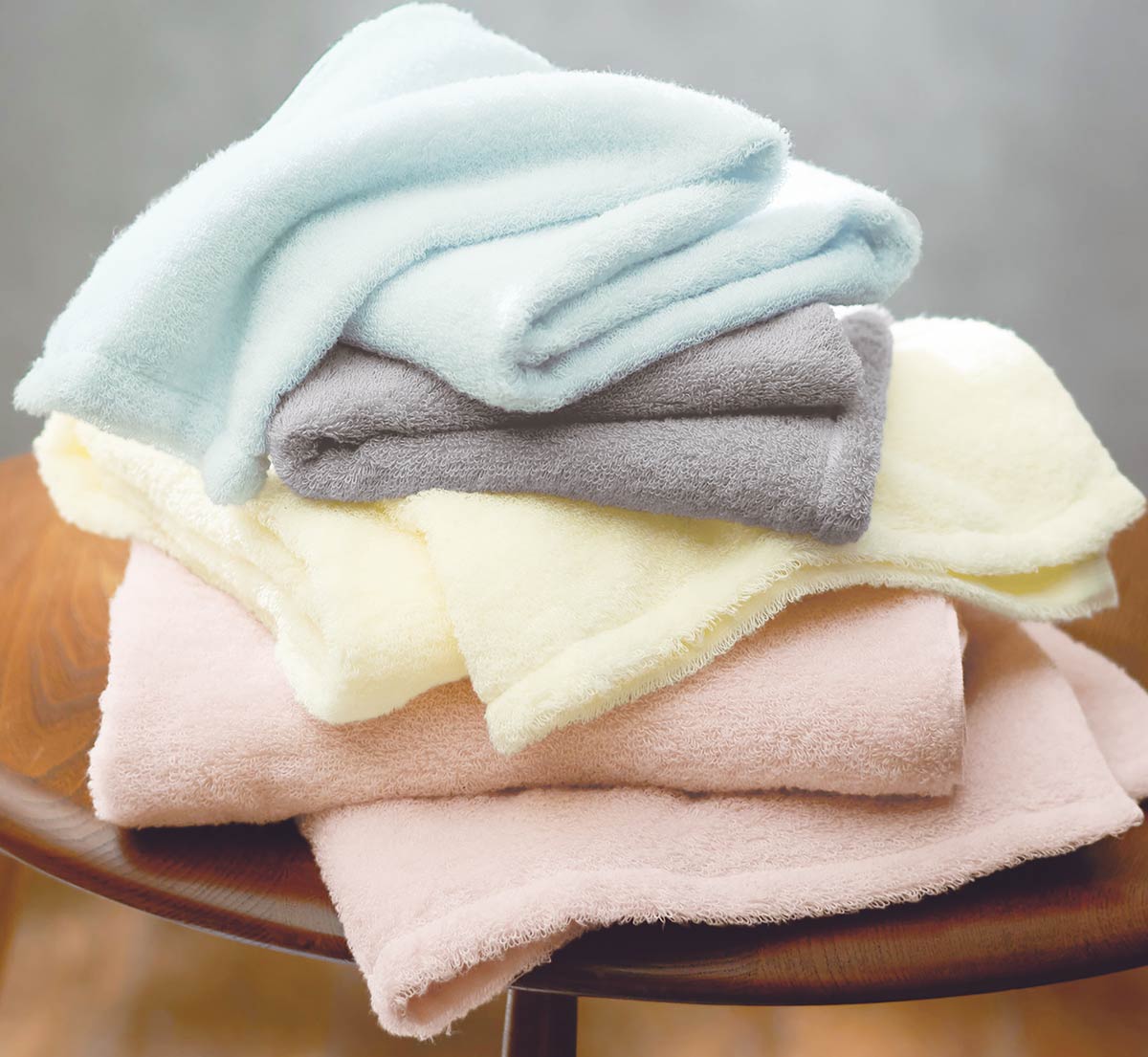 今治産 空気のようなタオル 無撚糸 女性の肌にやさしいタオル こすらず吸水 軽くて ふんわり セシール Cecile