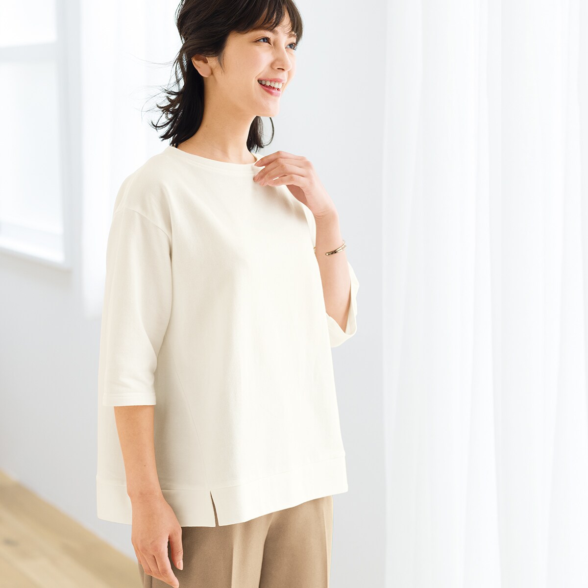 大人のシンプルTシャツ