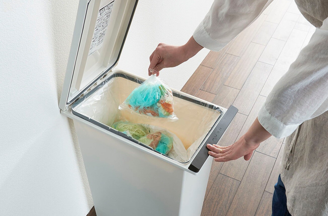 密閉 防臭プッシュペール セシール Cecile