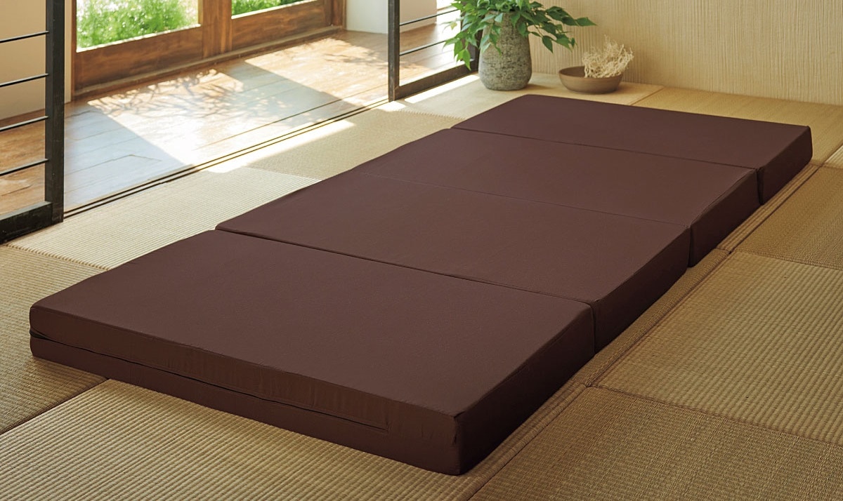 厚さ選べる硬質マットレス(腰の沈み込みを抑えるバランスタイプ)/クローゼットに収まる四つ折り 寝具の通販ならセシール(cecile)