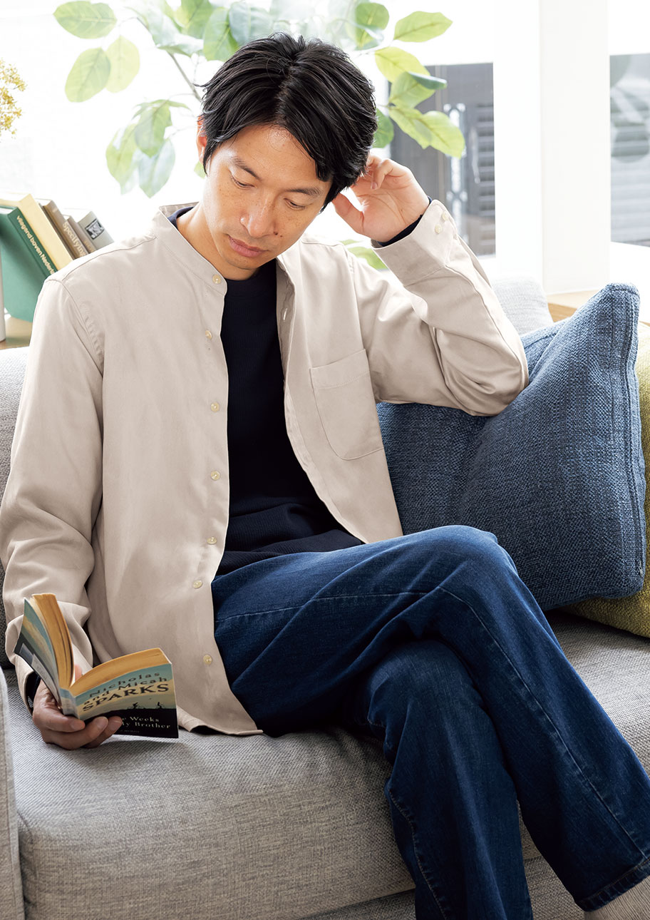 高見えだけど着心地ラク!起毛素材にウォーム感漂うスウェード風シャツ