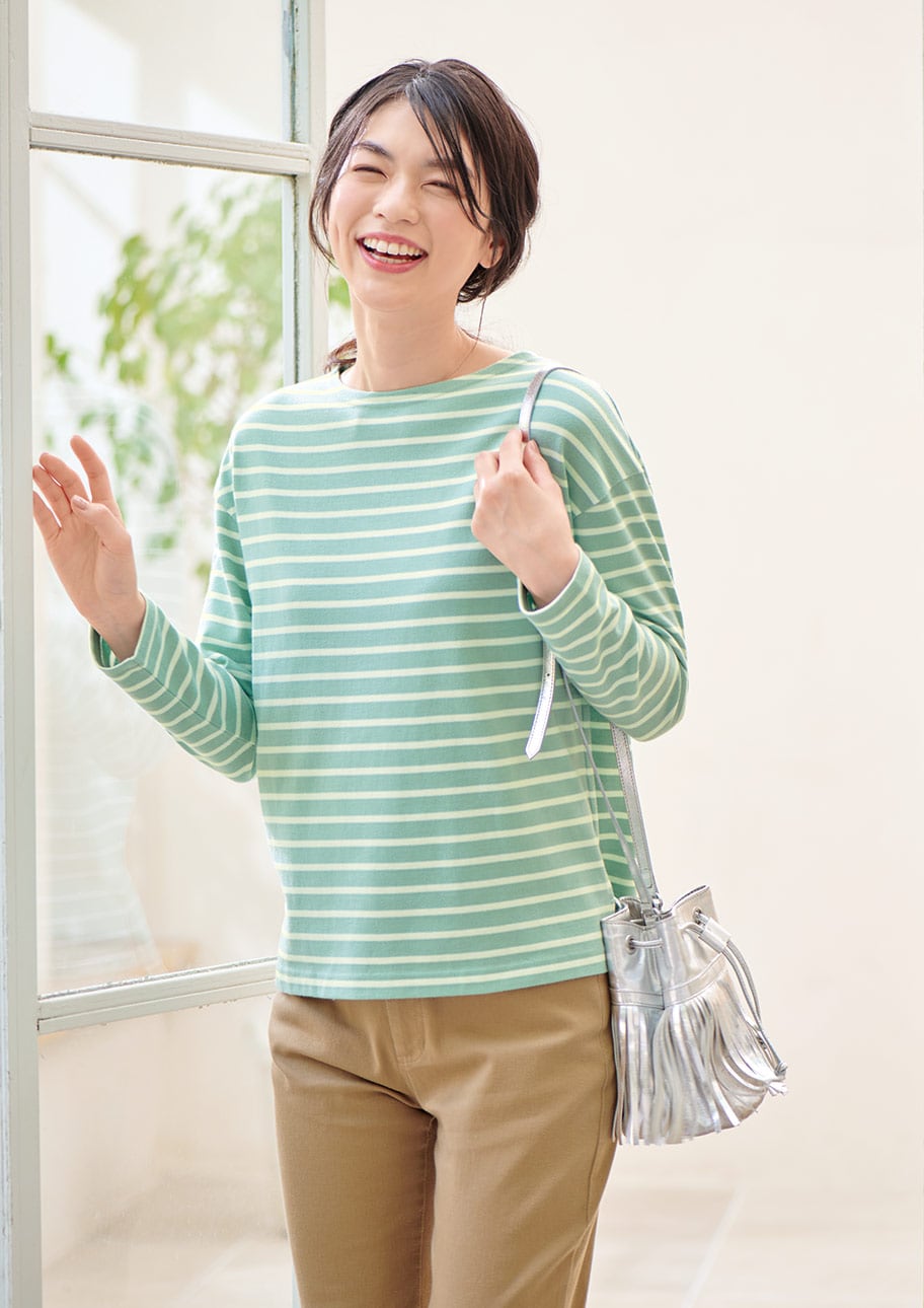 顔まわりパッと明るいアイスグリーンでフレッシュな印象に