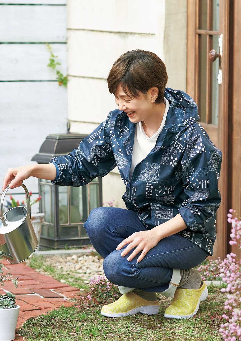 土いじりや農作業は着るだけでおしゃれなヤッケで