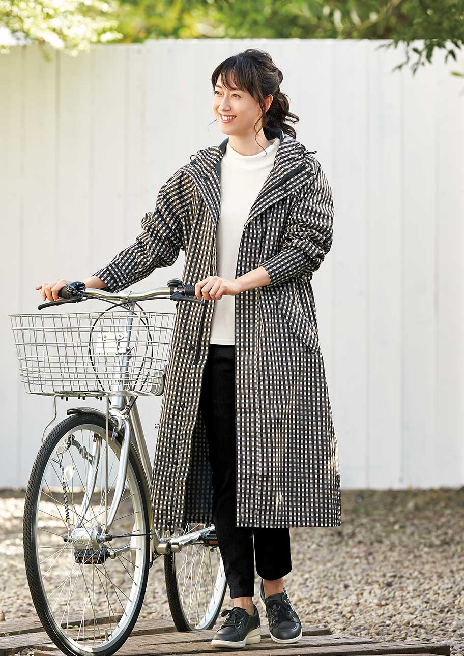 本降りの雨でも自転車に乗れる!サイクル用のレインコート
